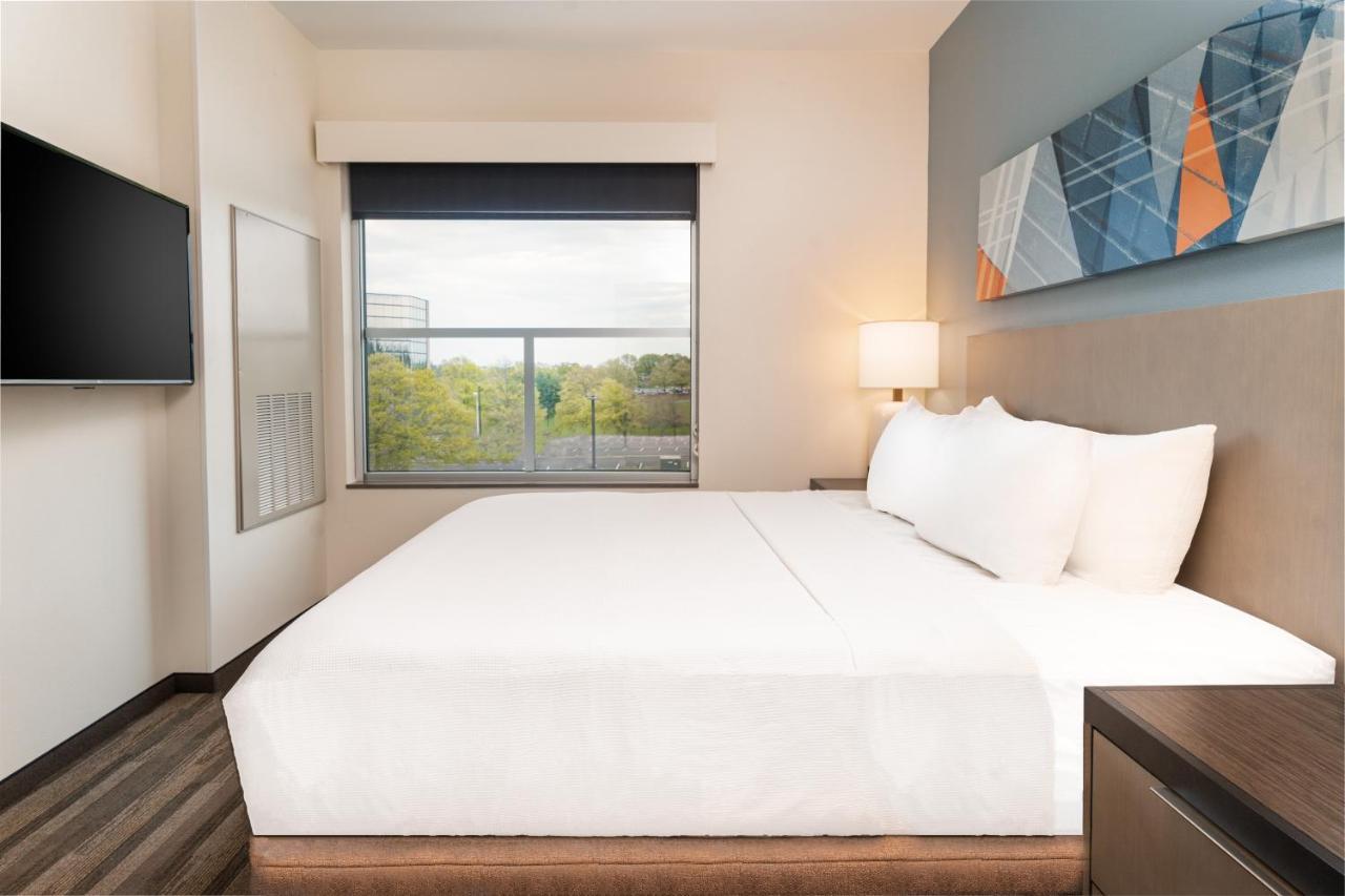 King Room,1131647067:JPEG