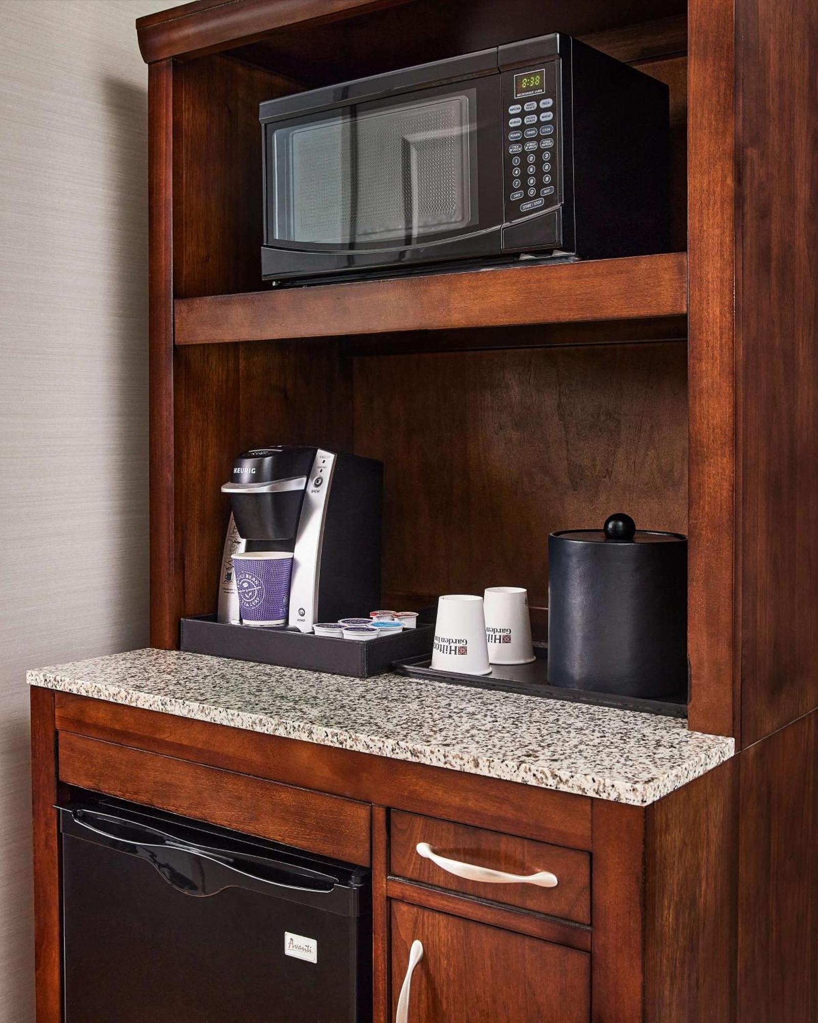 Corner King Room