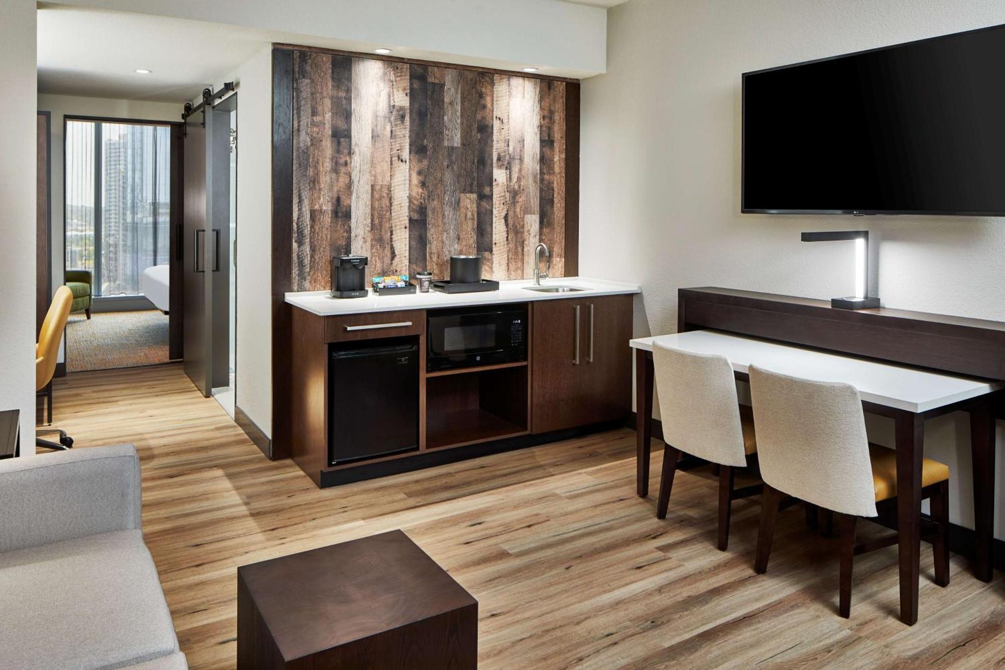 Two-Room Queen Suite with City View