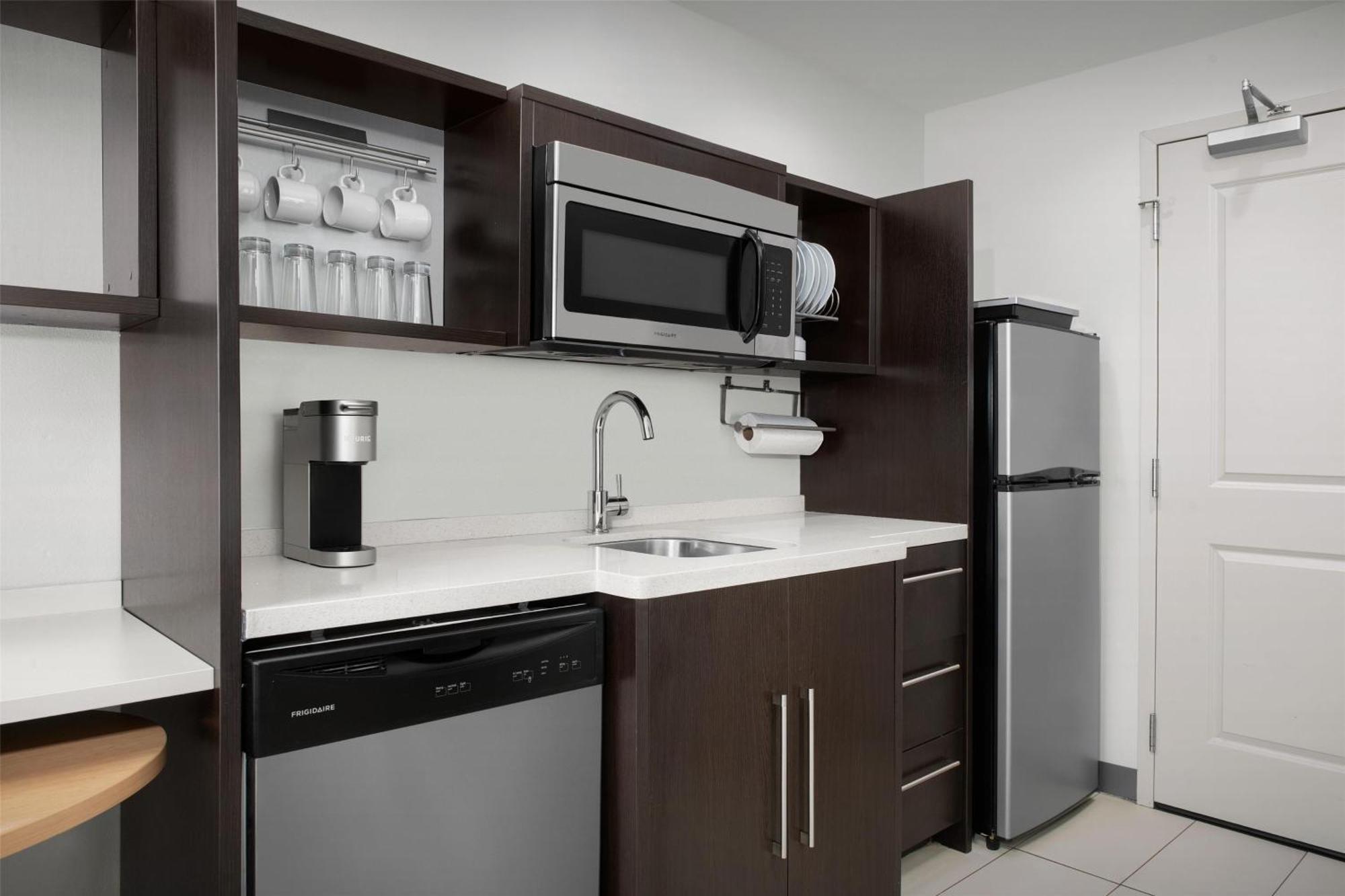 King Studio Suite