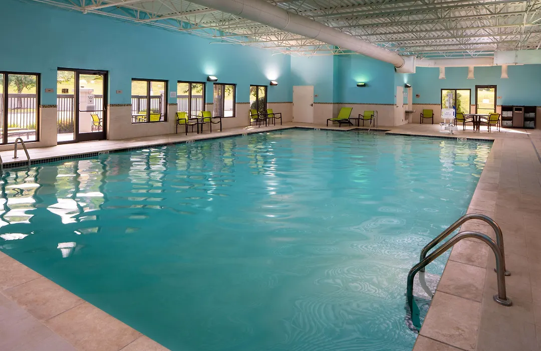 Sonesta Select Nashville Airport Suites-1