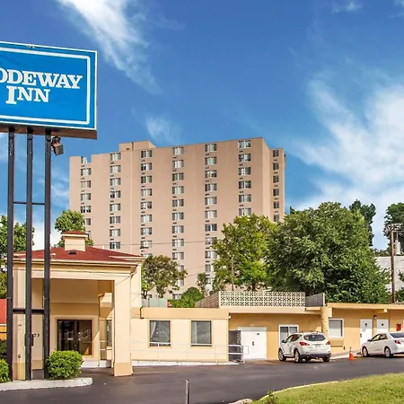 Rodeway Inn Nashville Airport-3