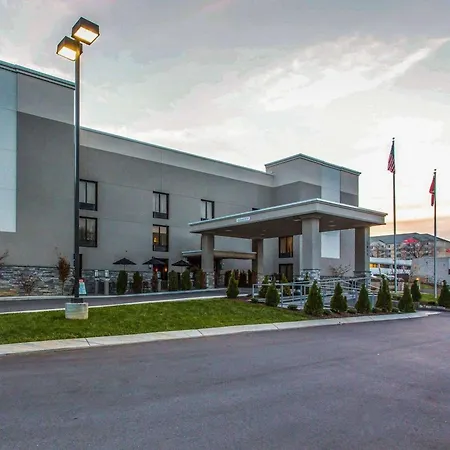 Quality Suites Nashville Airport-3