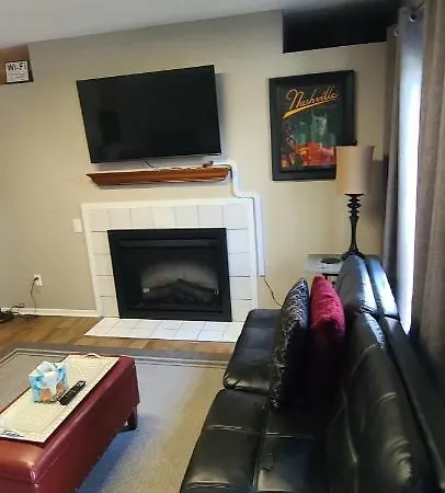 Captain'S Quarters Riverfront #2-3