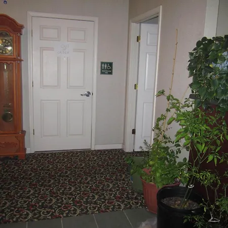 Apple Annie'S Inn-2