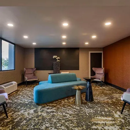 Comfort Inn & Suites Nashville Downtown - Stadium-3