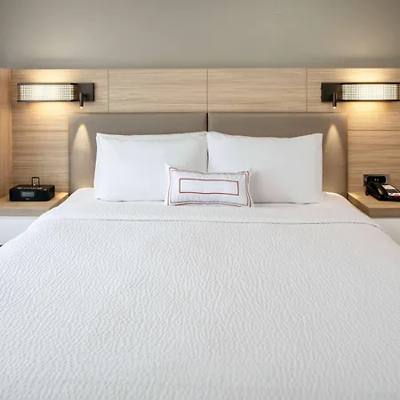 Sonesta Select Nashville Airport Suites-3
