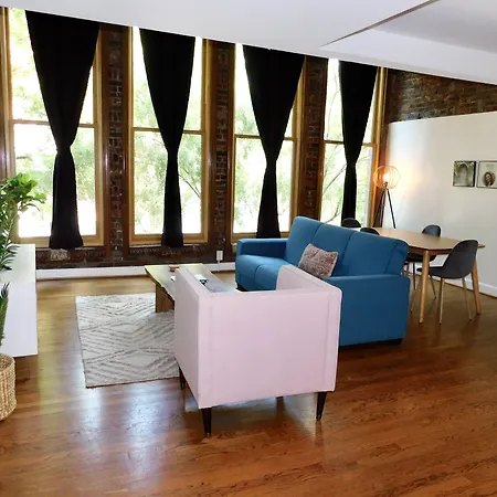 The Lofts At 107-3