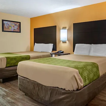 Econo Lodge Nashville North-3